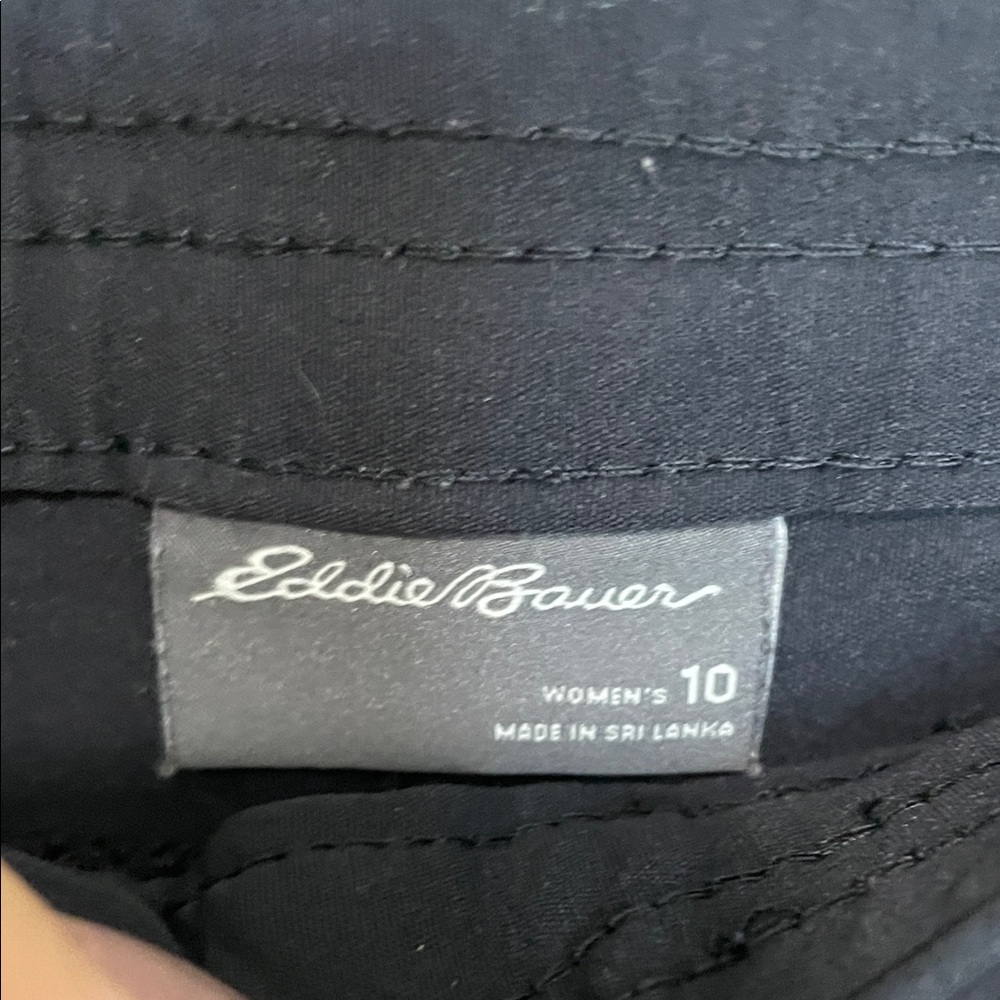 Eddie Bauer Women's Black Cropped Pants - Picture 3 of 14